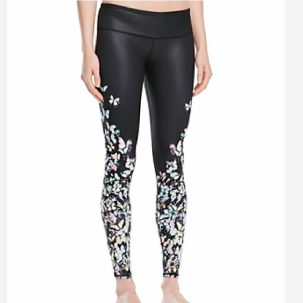 Gypset Goddess x Alo Airbrush Glossy Leggings - Picture 4 of 7